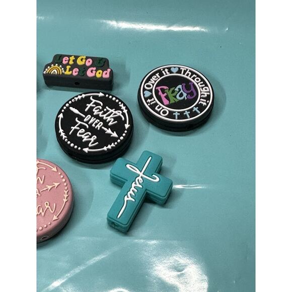 Silicone Focal Beads DIY For Beadable Pens Faith Bible Mixed Lot Of 7 Pieces - Picture 3 of 4